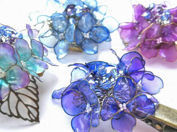 hydrangea hair clip 第1張的照片