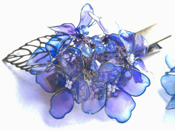 hydrangea hair clip 第2張的照片