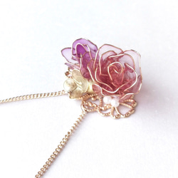 the Old Rose necklace 第3張的照片