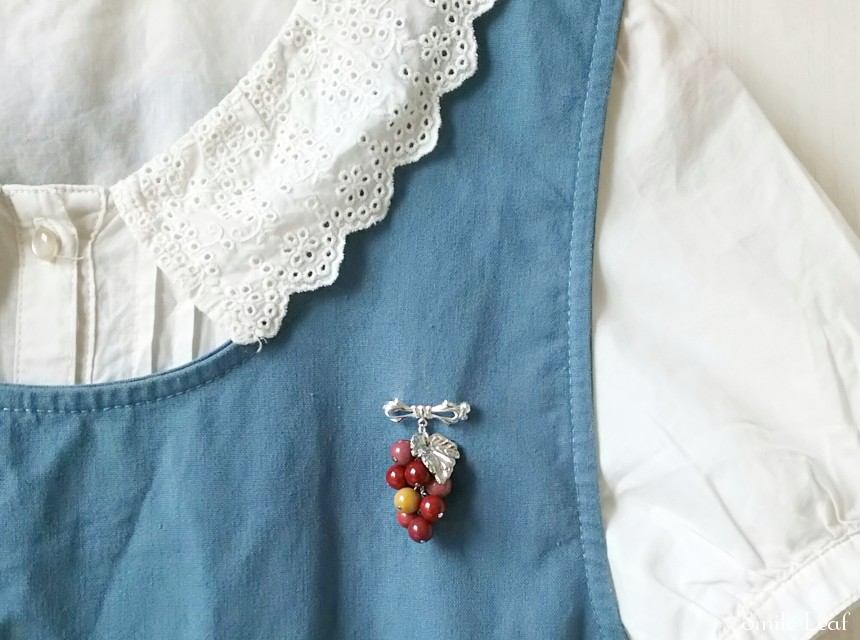 モッカイトの葡萄ブローチ