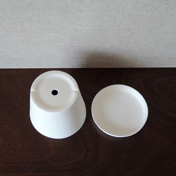 白い陶器の植木鉢 (焼きしめ) (釉薬なし) (すり鉢タイプ) 14枚目の画像