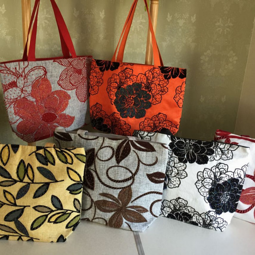ビーズ刺繍バック （金沢ミチヨさんのビーズ刺繍バッグと