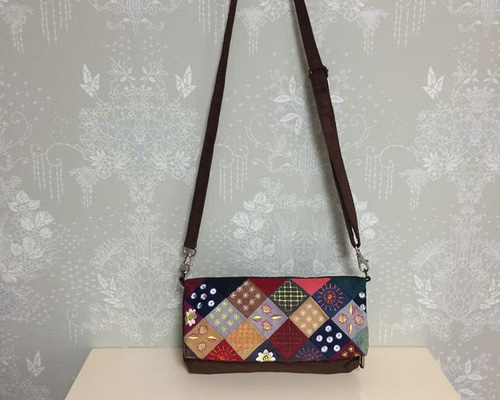 ☆ベトナムパッチワーク刺繍バッグ☆ ポシェット(2つ折り