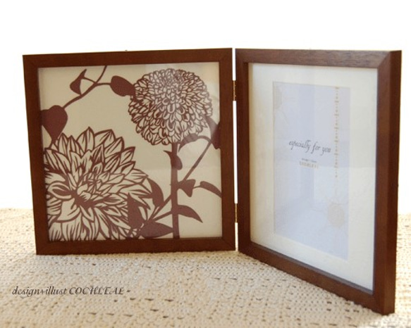 切り絵フォトフレーム 2Lサイズ【ダリア】 フォトフレーム・写真立て