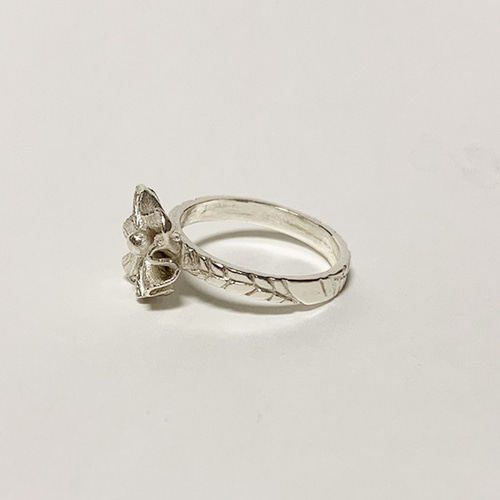 クロチェ お花モチーフリング シルバー925 アンティーク仕上げの