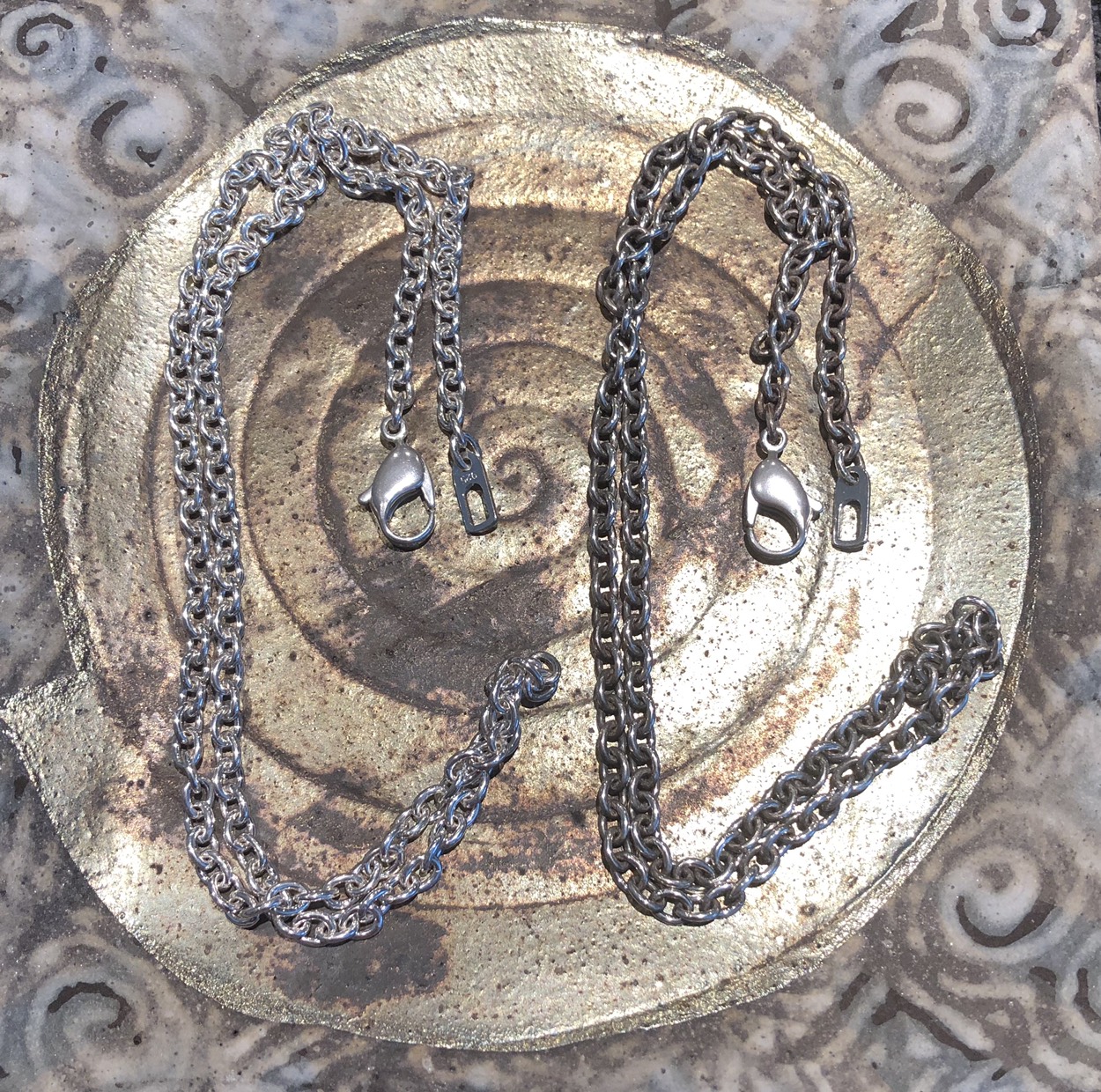 燻しチェーン(画像右)