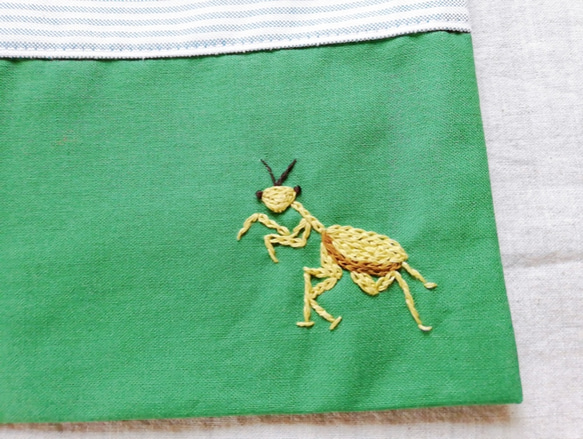 カマキリ刺繍の巾着（コップ入れ） 3枚目の画像