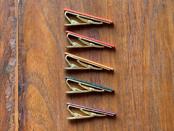 Tie pin　ネクタイピン　タンニン鞣しオイルレザー 2枚目の画像