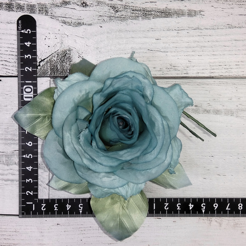 送料無料】ターコイズブルーのバラのコサージュ 結婚式 卒業式 入学式