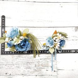【送料無料】ブルーのバラと小花の親子コサージュ　卒業式　入学式　結婚式　アートフラワー　布花　染花　造花 6枚目の画像