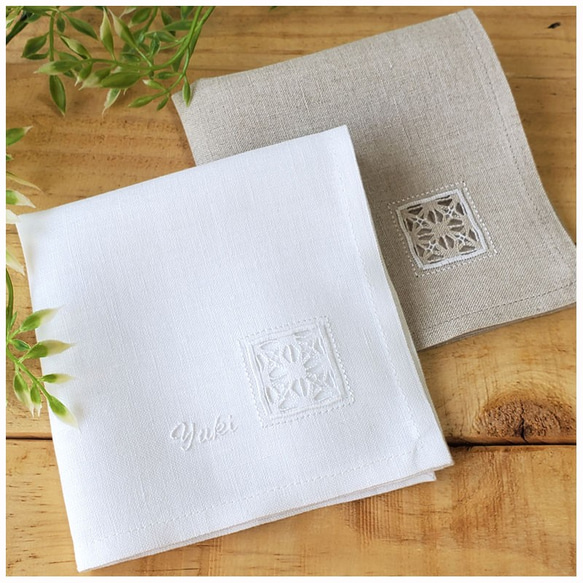 □が○のドロンワークの手刺繍｜ミシンで仕立てたリネンハンカチ *名
