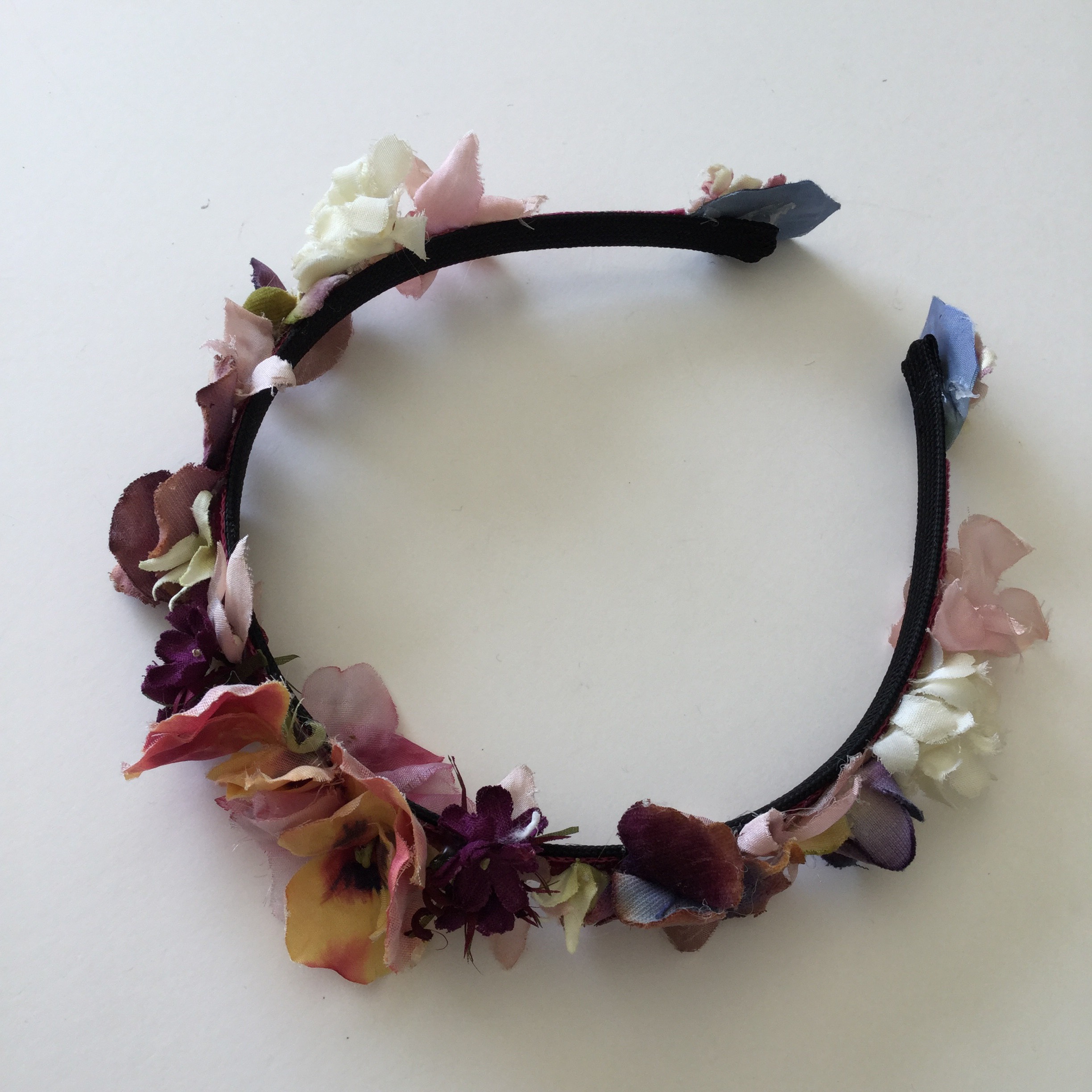 197   様々な小花のカチューシャ