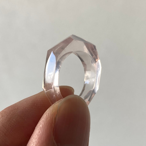ローズクォーツくり抜きリング 10号 / Thida Stone 天然石