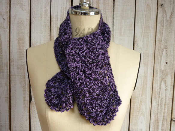 ば～ばの手編みのマフラー/紫×黒 1枚目の画像