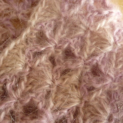 ば～ばの手編みの三角マフラー/パープル 2枚目の画像