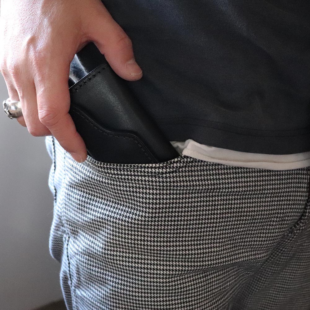 送料無料【2nd Line】大人の品格 本革三つ折りキーケース／2色展開