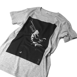 ビッグプリントのジャズマンTシャツ【ヘザーグレー】ユニセックス　クルーネックTシャツ 1枚目の画像