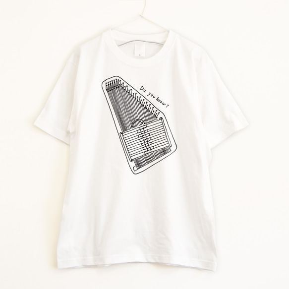 超マニアックな楽器 オートハープのTシャツ  プレミアム仕様【ホワイト】やや厚め生地のハイグレード半袖クルーネック 2枚目の画像