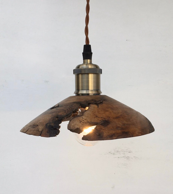 ランプシェード　クラロウォールナット  ペンダントライト 3枚目の画像