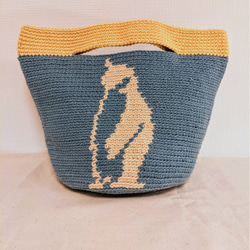 ペンギンの模様の手編みミニトートバッグ（ コットン 100%）ペンギン　ミニトート 1枚目の画像
