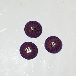 くるみボタン半衿用くるみボタン単品　ハロウィン！紫オーガンジー 3枚目の画像