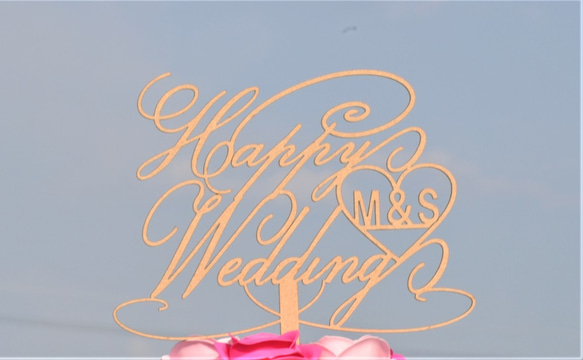 カスタム ”HappyWedding” ハート　 ケーキトッパー「結婚おめでとう!!」 4枚目の画像