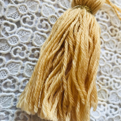 日本製ウール100％で作ったハンドメイドタッセルla couleur dorée 5枚目の画像