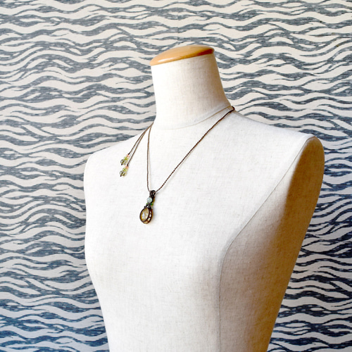 虹入りシトリンのマクラメ編みお守りペンダント ネックレス