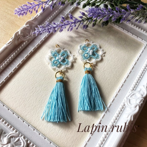 プリンセスカラーのタッセルピアス・イヤリング・水色 イヤリング