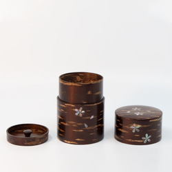 桜皮を使った秋田の伝統工芸品「樺細工」　総皮茶筒（大）ラデンs 4枚目の画像