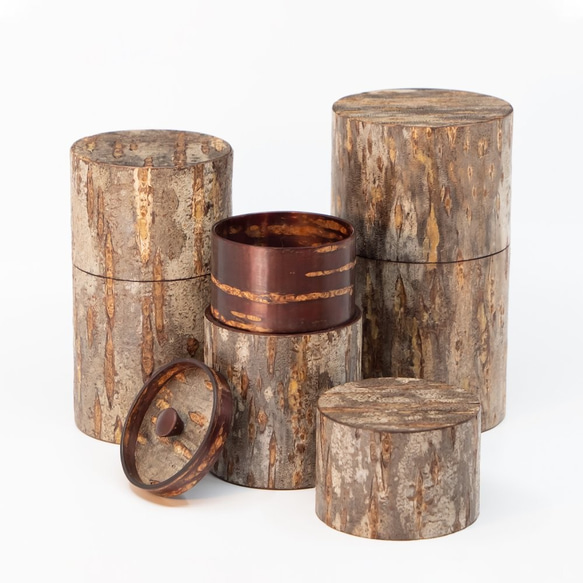 桜皮を使った秋田の伝統工芸品「樺細工」　CANISTER/150 「YATSU」 YATSU