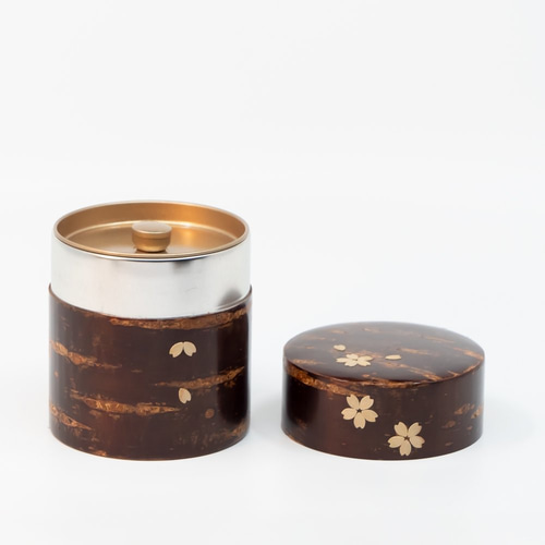 桜皮を使った秋田の伝統工芸品「樺細工」 茶缶 平150g 無地桜
