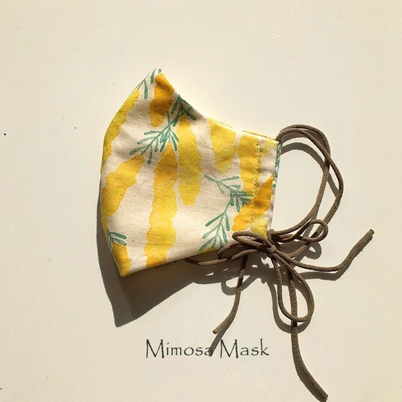 ミモザ・リネンのナチュラルな春マスク 4枚目の画像