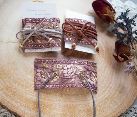 紐の色を選べる♪インド刺繡リボンのポニーフック　紫　パープル　ラップリボン　紐 3枚目の画像