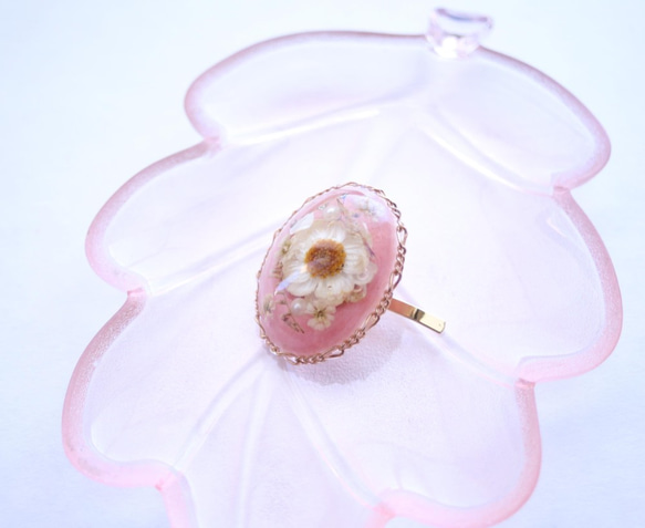 ピンクの花かんざしの花束　かすみ草　ポニーフック オーバル 2枚目の画像
