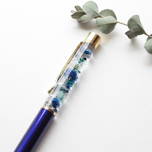 青色のかすみ草のハーバリウムボールペン(ブルー) 替え芯つき その他