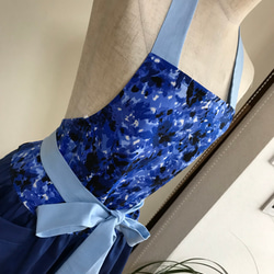エプロン レディース 青花柄ツートン 2枚目の画像