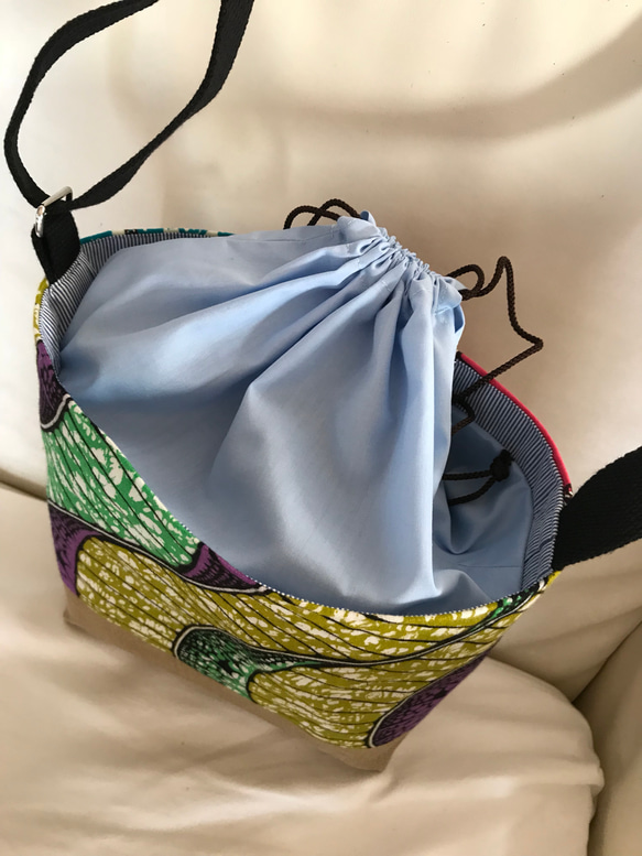 アフリカの布のバッグ カンガ キテンゲ バーニュ 3枚目の画像