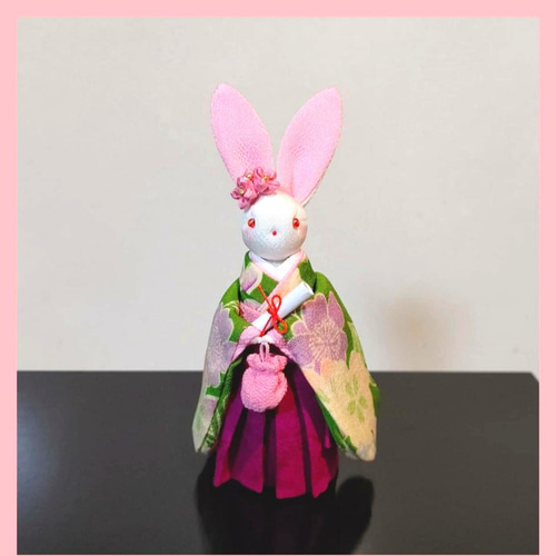 着物うさぎ 袴姿 ちりめん細工 その他人形 和布細工工房 愛彩 通販