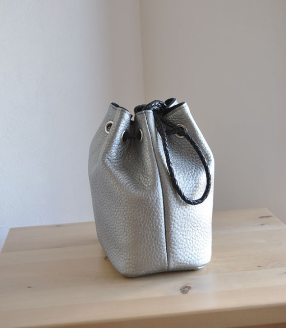 AH.H BROOXON 巾着バック AH.H Brooxon 巾着 ショルダー BUG BAG