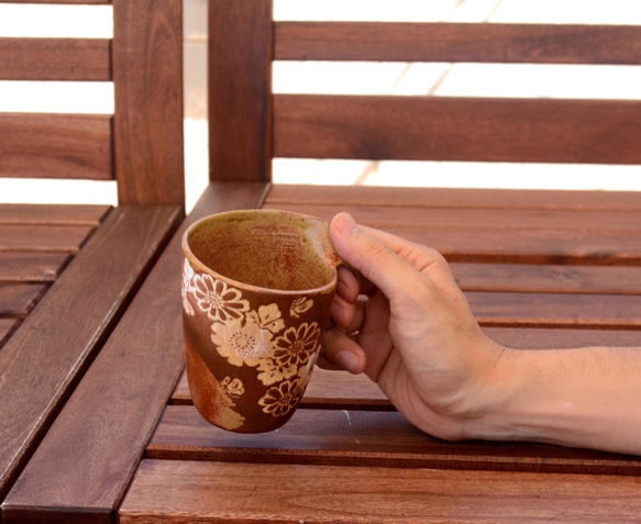 笠取焼き　マグカップ（菊模様）kasatoriyaki 6枚目の画像