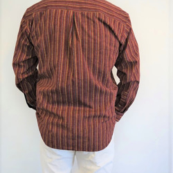 軽い着心地・オトナの赤いメンズシャツ｜25000円のオーダーメイド｜えんしゅうめんつむぎー静岡みかん色の・橙シャツー 3枚目の画像