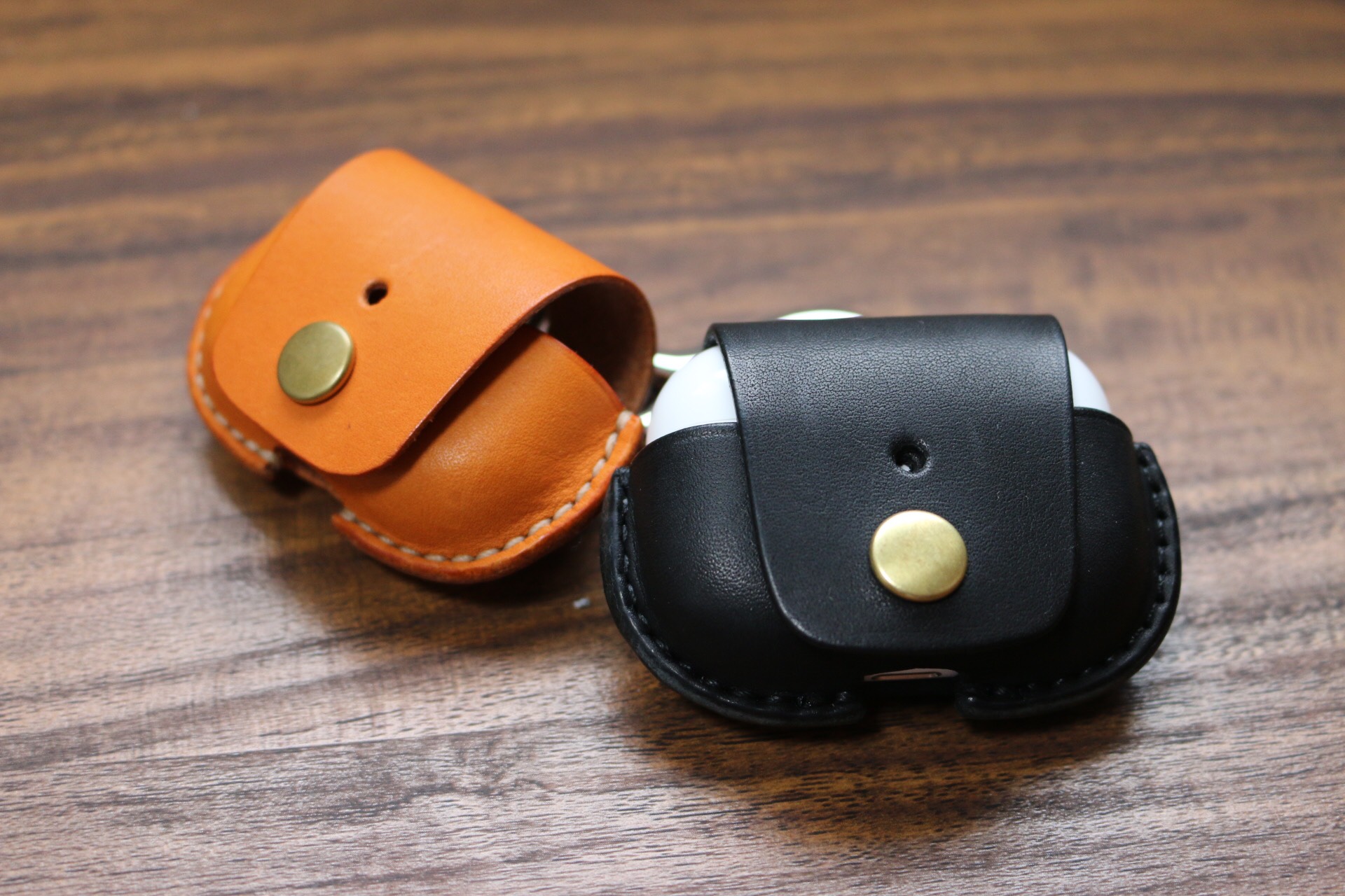 Air pods pro + 革case付き Airpods pro用 革ケース(栃木レザー) iPad・タブレットケース