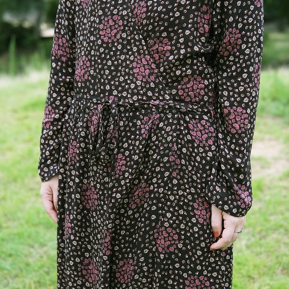 最後1分！ Rayon Total Pattern Cache-coeur 連衣裙 (21w-02) 黑色 第9張的照片
