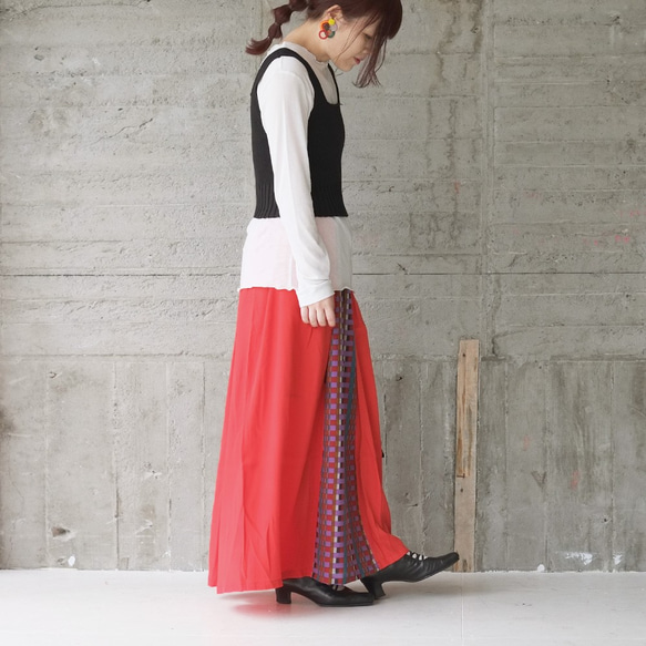 【最後一件】黏膠x格子長裙(21w-10)罌粟紅 第4張的照片