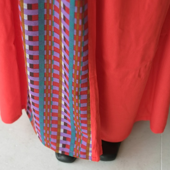 【最後一件】黏膠x格子長裙(21w-10)罌粟紅 第8張的照片