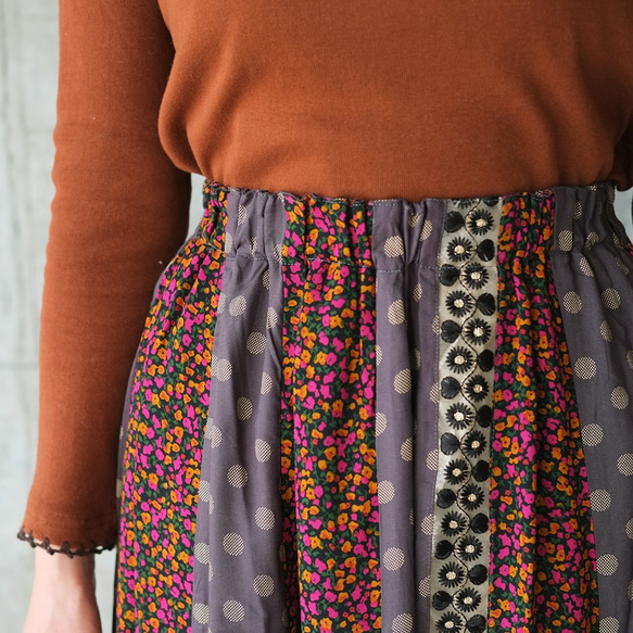 [Last item] Floral x Polka Dot Patchwork Long Skirt (21w-15) Ora 第9張的照片