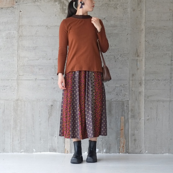 重ね着もっと可愛く！かぎ針編み長袖カットソー（21w-16）ブリック 2枚目の画像