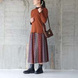 重ね着もっと可愛く！かぎ針編み長袖カットソー（21w-16）ブリック 3枚目の画像