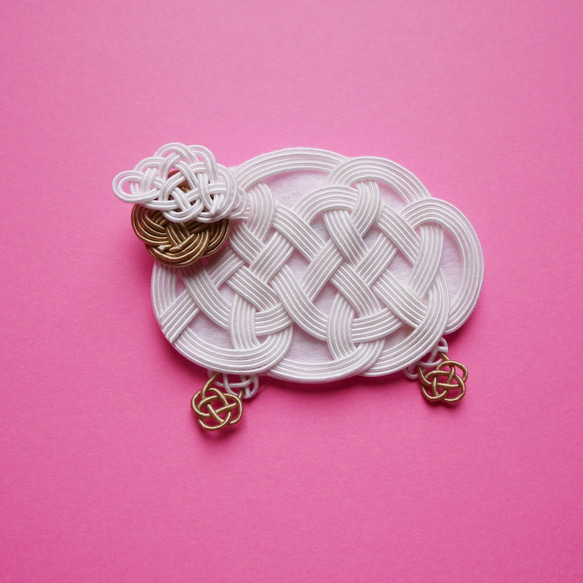 休日限定セール‼️最終価格 ピンクハウス 大人気のひつじブローチ 休日限定セール‼️最終価格 ピンクハウス 大人気のひつじブローチ 休日